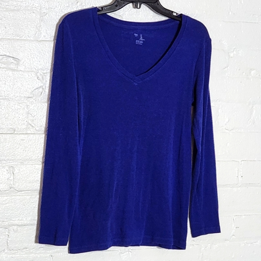 Gap V-Neck Long Sleeve Top - Picture 1 of 4